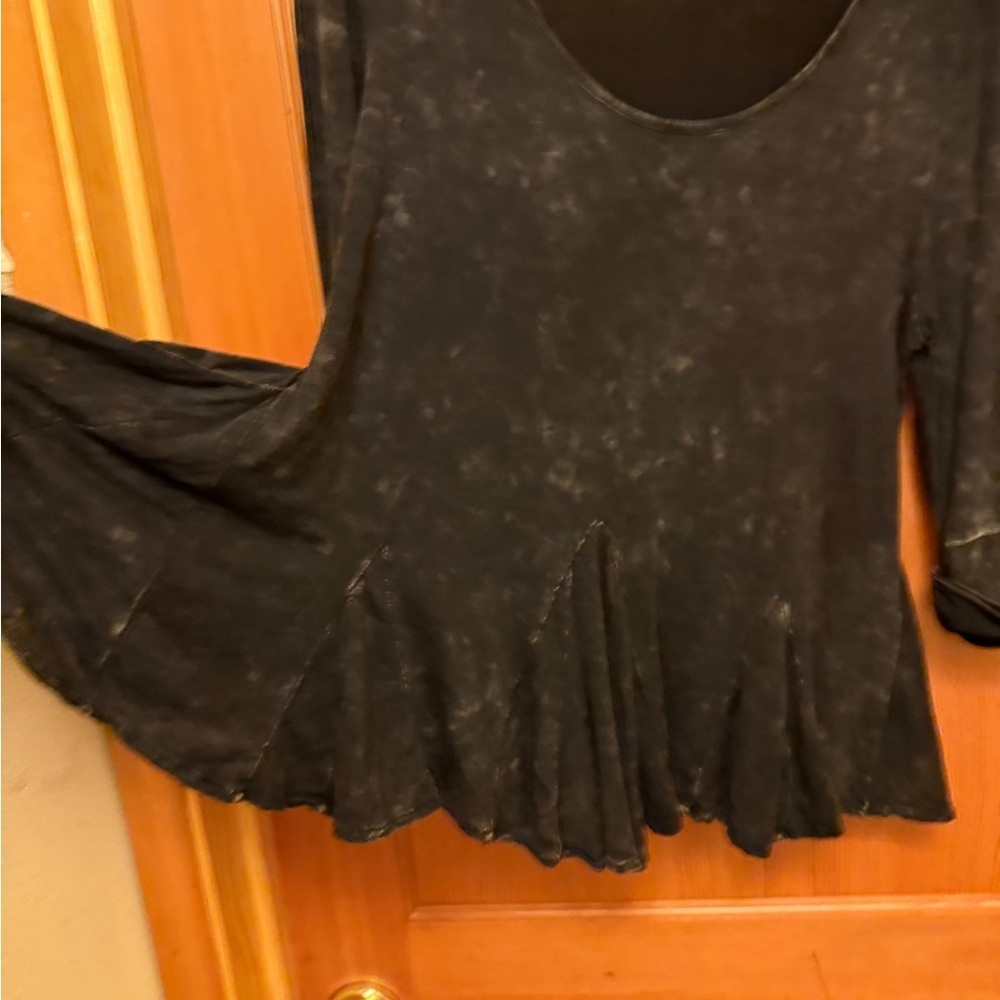 POL Black Peplum Blouse with 3/4 Sleeves - Picture 3 of 7